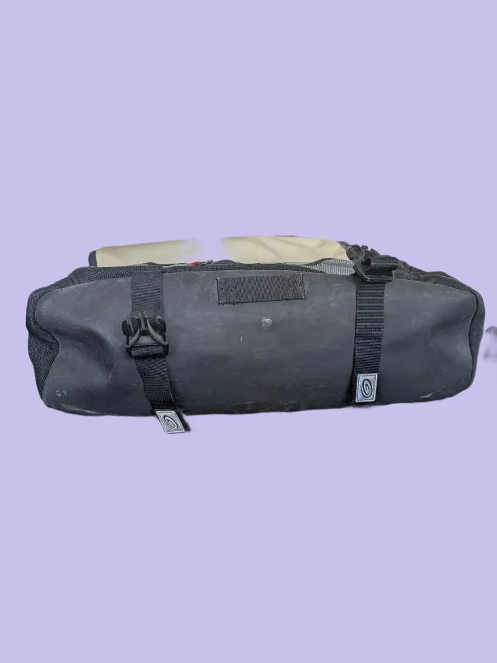 Timbuk2 Nylon Messenger bag with Detachable Shoulder Strap